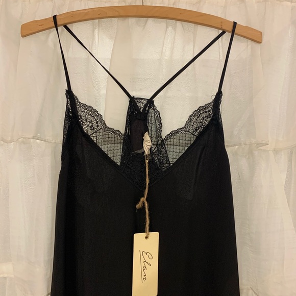 Lace edge camisole - Picture 2 of 5